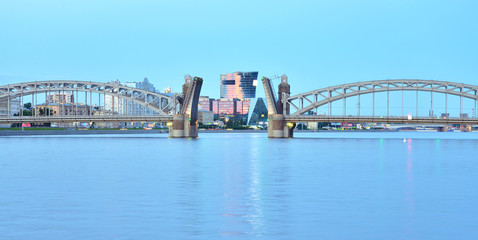 Fototapeta na wymiar Neva river and Bridge Peter the Great.