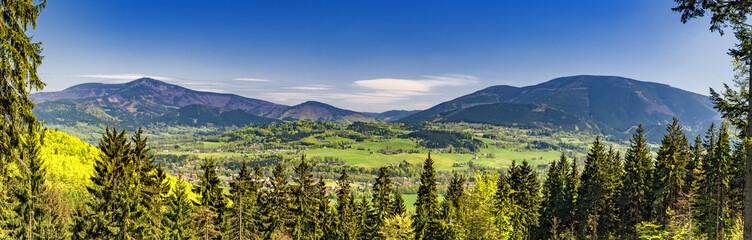 Obraz premium Mountains in Beskydy /panorama/