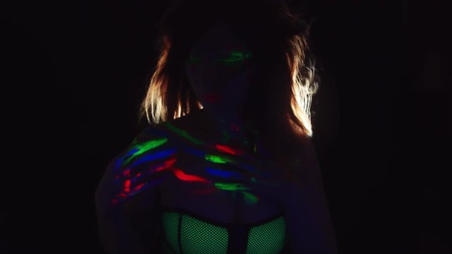 4K Disco Glow Neon UV Woman Painting Body