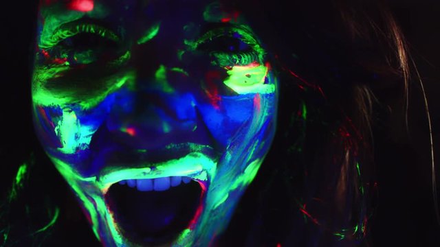 4K Disco Glow Neon UV Paint  Woman Screaming