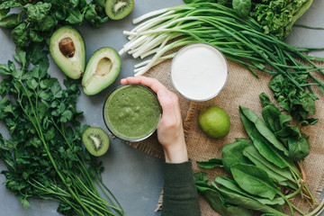 green food delicious soup smoothie