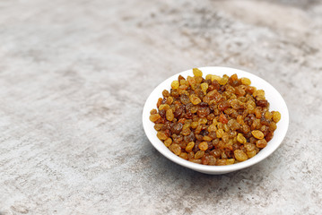Raisins in a bowl
