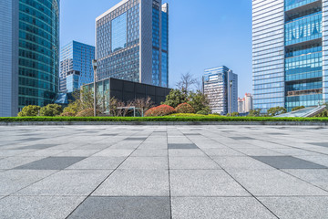 empty brick floor with cityscape and skyline