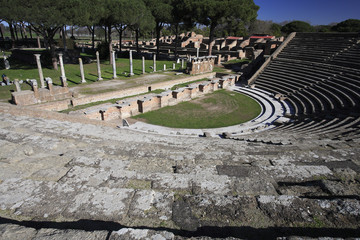 Ostie antique / Théâtre/ Rome / Italie