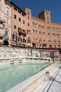 The Fonte Gaia fountain in Siena