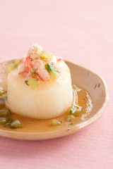 Daikon with crab sauce
