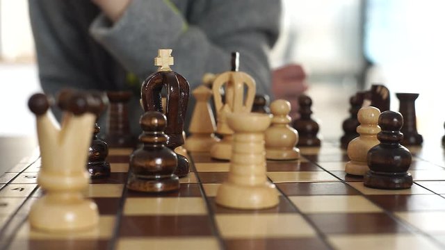 partia szach&oacute;w