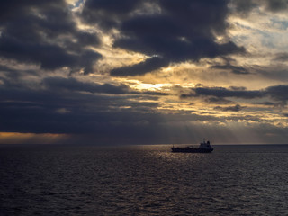 Obraz premium ship on the sea
