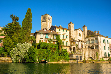 Fototapeta na wymiar Lake Orta with the island of San Giulio, Italy