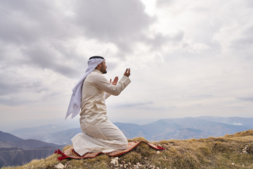 Islamic man praying