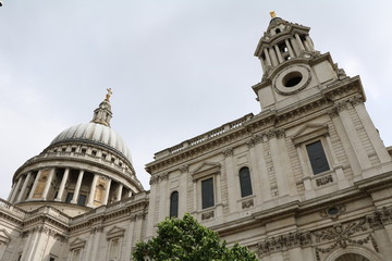 Fototapeta na wymiar St. Paul's Cathedral in London, United Kingdom