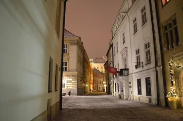 Deurstickers Ulica Kanonicza w Krakowie nocą/Kanonicza Street in Cracow by night, Lesser Poland, Poland © Pictofotius