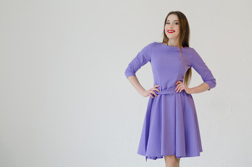 Young attractive smiling woman's portrait, spring fashion