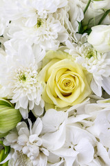 Obraz na płótnie Canvas Floral arrangement with lilies, roses, eustoma, chrysanthemum and hortensia flower.