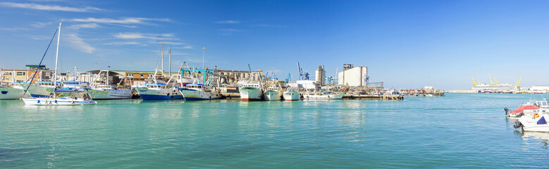 Panoramica del porto di Ancona - obrazy, fototapety, plakaty