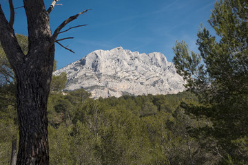 Montage Sainte Victoire Provence