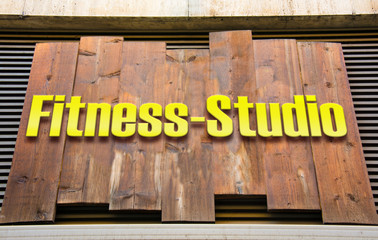Schild 222 - Fitness-Studio