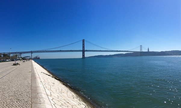 Hängebrücke Ponte 25 de Abril, Lissabon