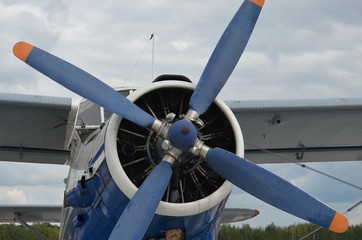propeller biplane closeup