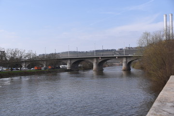 Fototapeta premium Entlang des Mains bei Würzburg