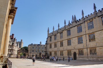 Obraz premium Les collèges et universités de la ville d'Oxford