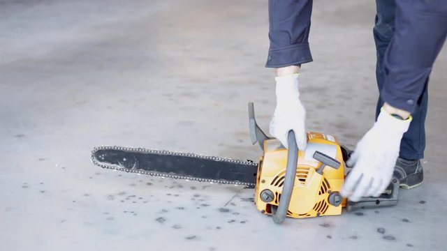 chainsaw