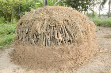 straw background