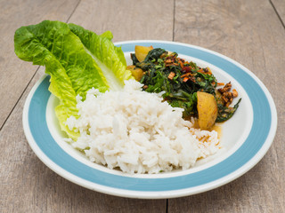 Saag Aloo - Indian vegetable curry