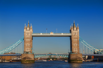 Naklejka na ściany i meble Tower Bridge in London, UK