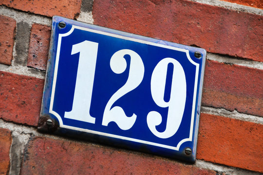 Hausnummer 129