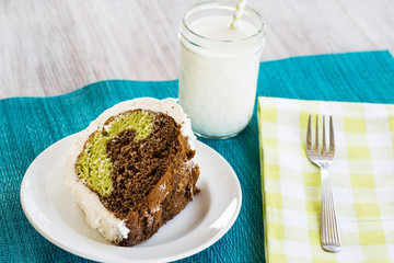 Pistachio Chocolate Cake With Milk