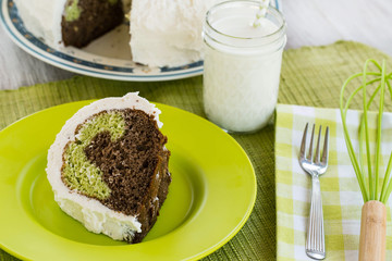 Pistachio Chocolate Cake Dessert