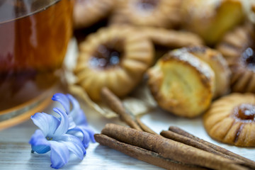 Flower tea with freshly baked cookies
