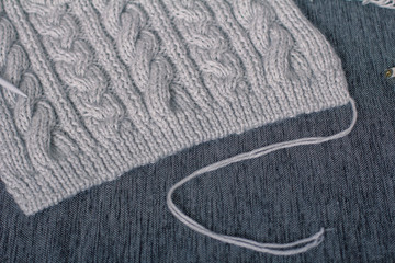 Красивые вязаные вещи. Увлечение вязанием. Beautiful knitted things. Interest in knitting - obrazy, fototapety, plakaty