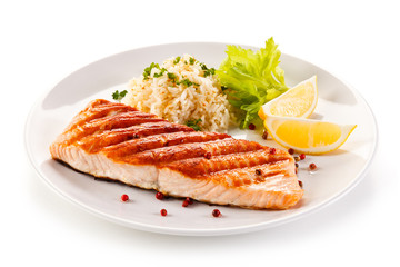 Grilled salmon with white rice