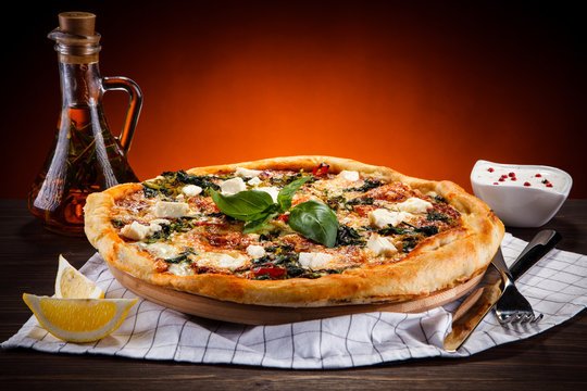 Pizza with mozzarella