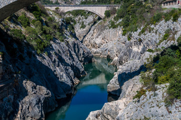 Fototapeta na wymiar Gorges de l'Hérault, au pont du Diable, France.