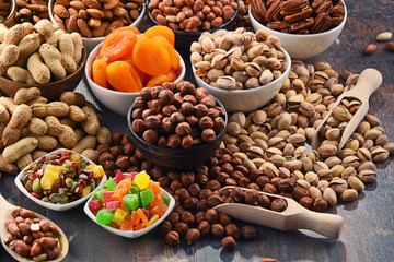 Composition with dried fruits and assorted nuts