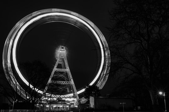 Wiener Prater Riesenrad in schwarz-wei&szlig;