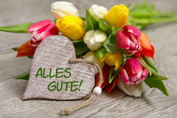 Tulpen und Herz: Alles Gute!