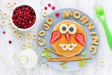 Owl pancakes for kids breakfast