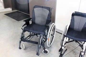 An Image of a wheelchair