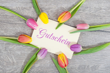 Tulpen und Karte: Gutschein