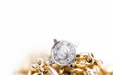 Reparation and restoration of jewelry