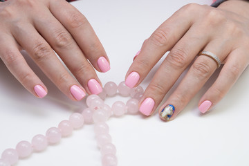 Obraz na płótnie Canvas Natural nails and amazing clean manicure. Gel polish applied.