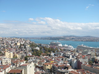 Fototapeta na wymiar View over Istanbul
