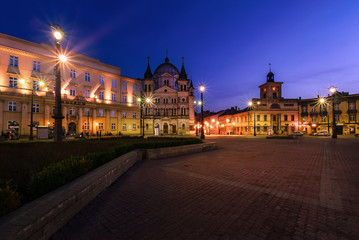 Fototapeta na wymiar Freedom Square in Lodz, Poland after sunset.
