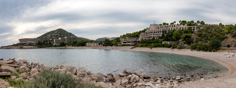 the bay of abandoned hotels