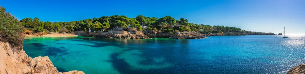 Papier Peint photo Panoramique Paysage de l& 39 île de la mer Méditerranée, paysage marin Majorque Espagne plage Cala Gat et magnifique bord de mer de Cala Ratjada