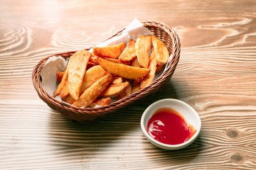 wedge potato fries